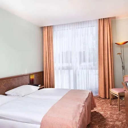 Days Hotel