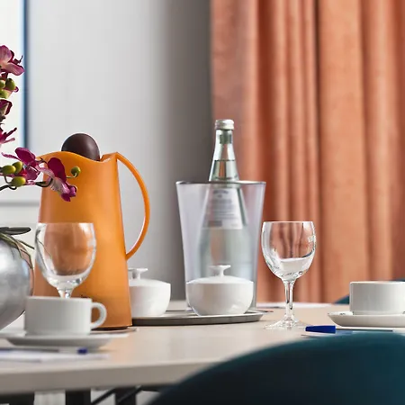 Days ホテル デッサウ